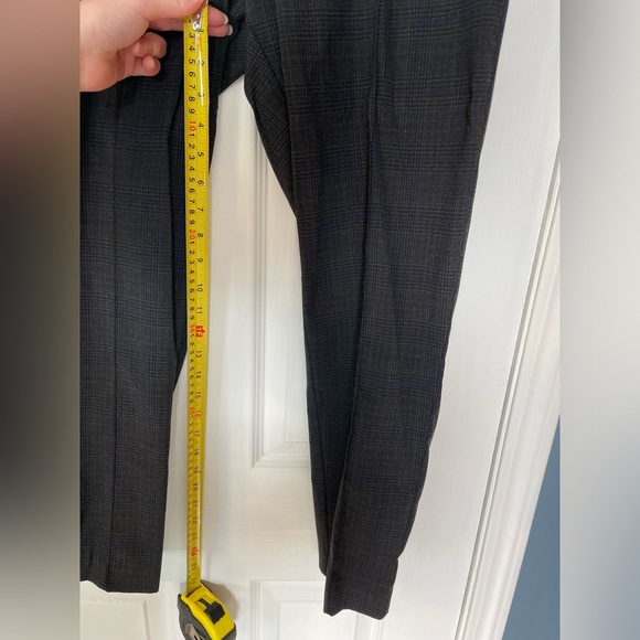 Dynamite high rise shorter inseam dress pants size 8 - Picture 2 of 8